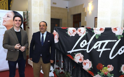 JEREZ BRINDA «CON PODERÍO» EN LOS BALCONES DE LOLA